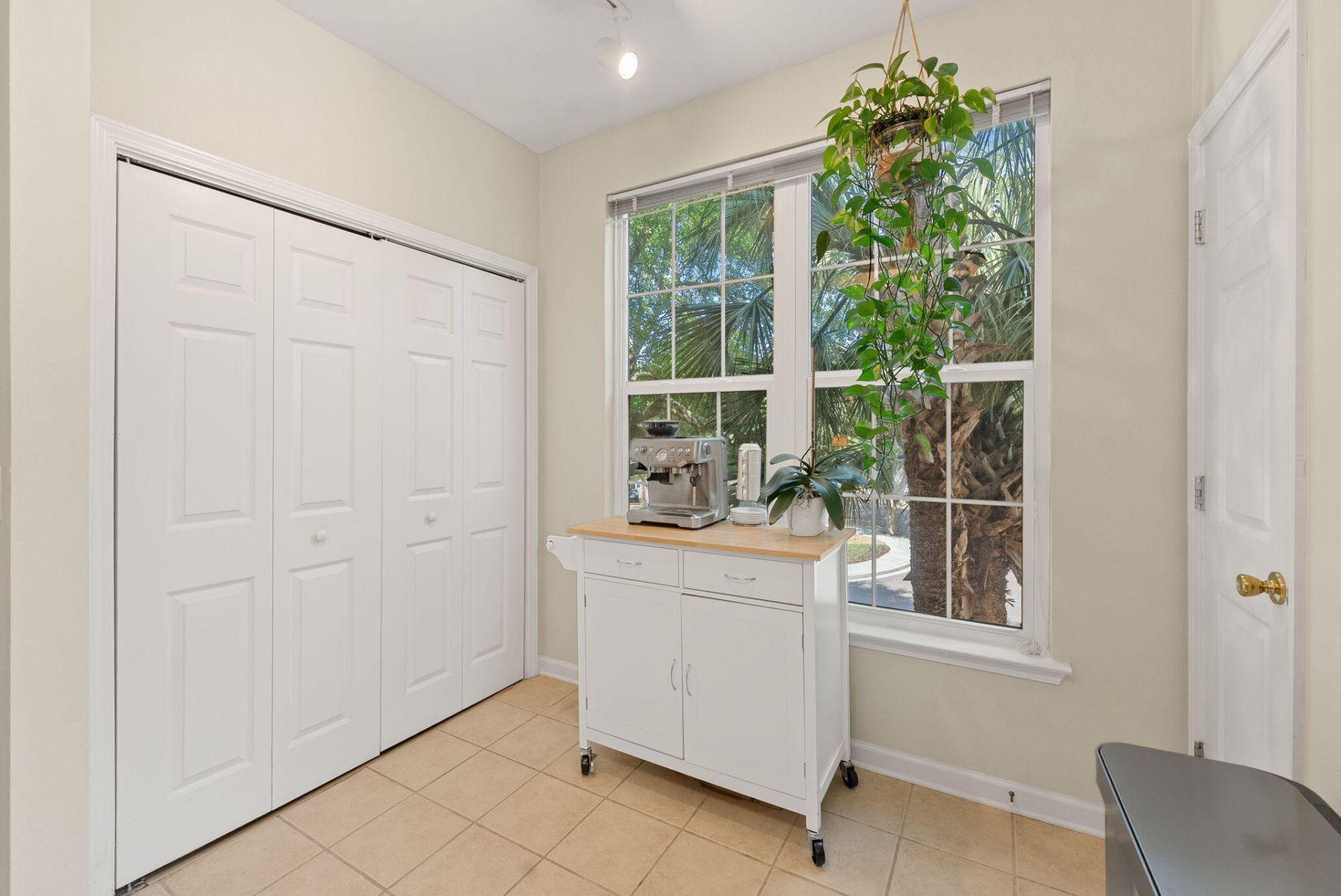 2021 Telfair Way Photo 16