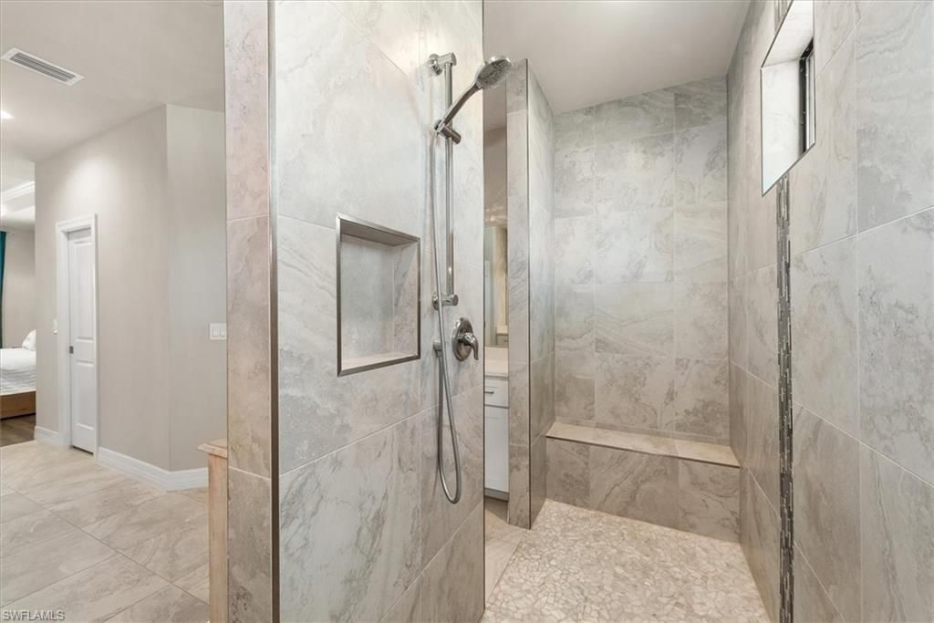 2214 Cape Coral Pkwy W, Cape Coral, FL 33914 Photo