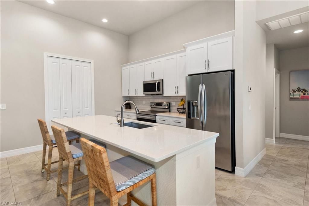 2214 Cape Coral Pkwy W, Cape Coral, FL 33914 Photo