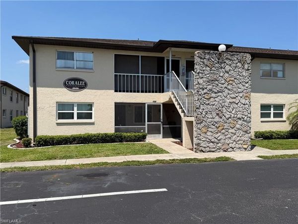 2526 SE 16th PL , Unit 105, CAPE CORAL, FL 33904