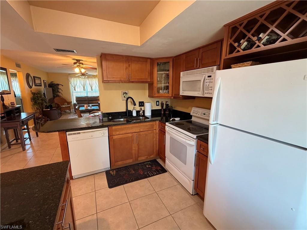 2526 SE 16th Pl, Unit 105, Cape Coral, FL 33904 Photo