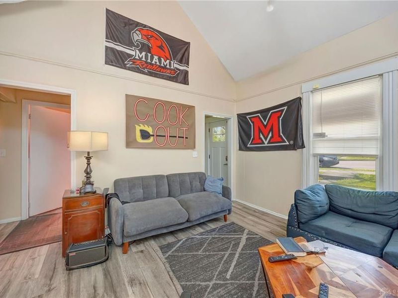 310 W Sycamore Street, Oxford, OH 45056 Photo 6