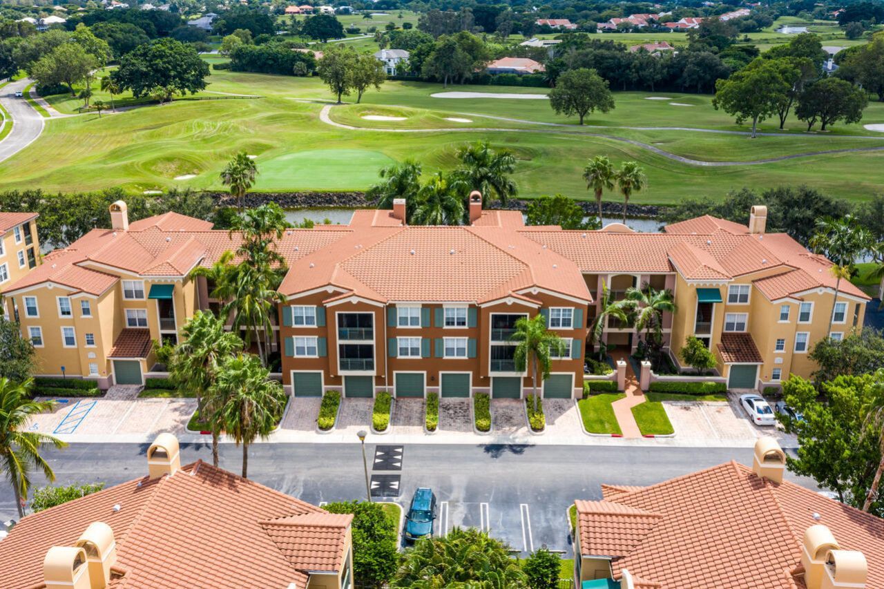 11730 St Andrews Place, Unit 302, Wellington, FL 33414 Photo