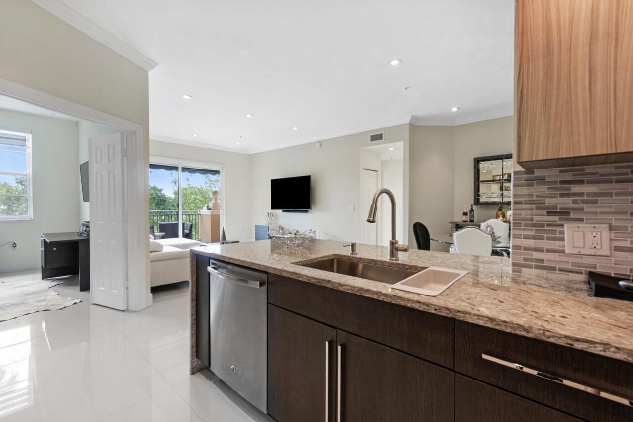 11730 St Andrews Place, Unit 302, Wellington, FL 33414 Photo