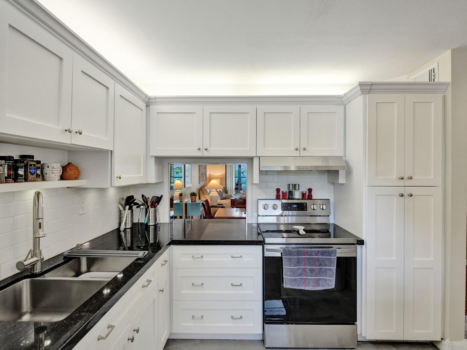 6080 N Sabal Palm Boulevard, Unit 305, Tamarac, FL 33319 Photo