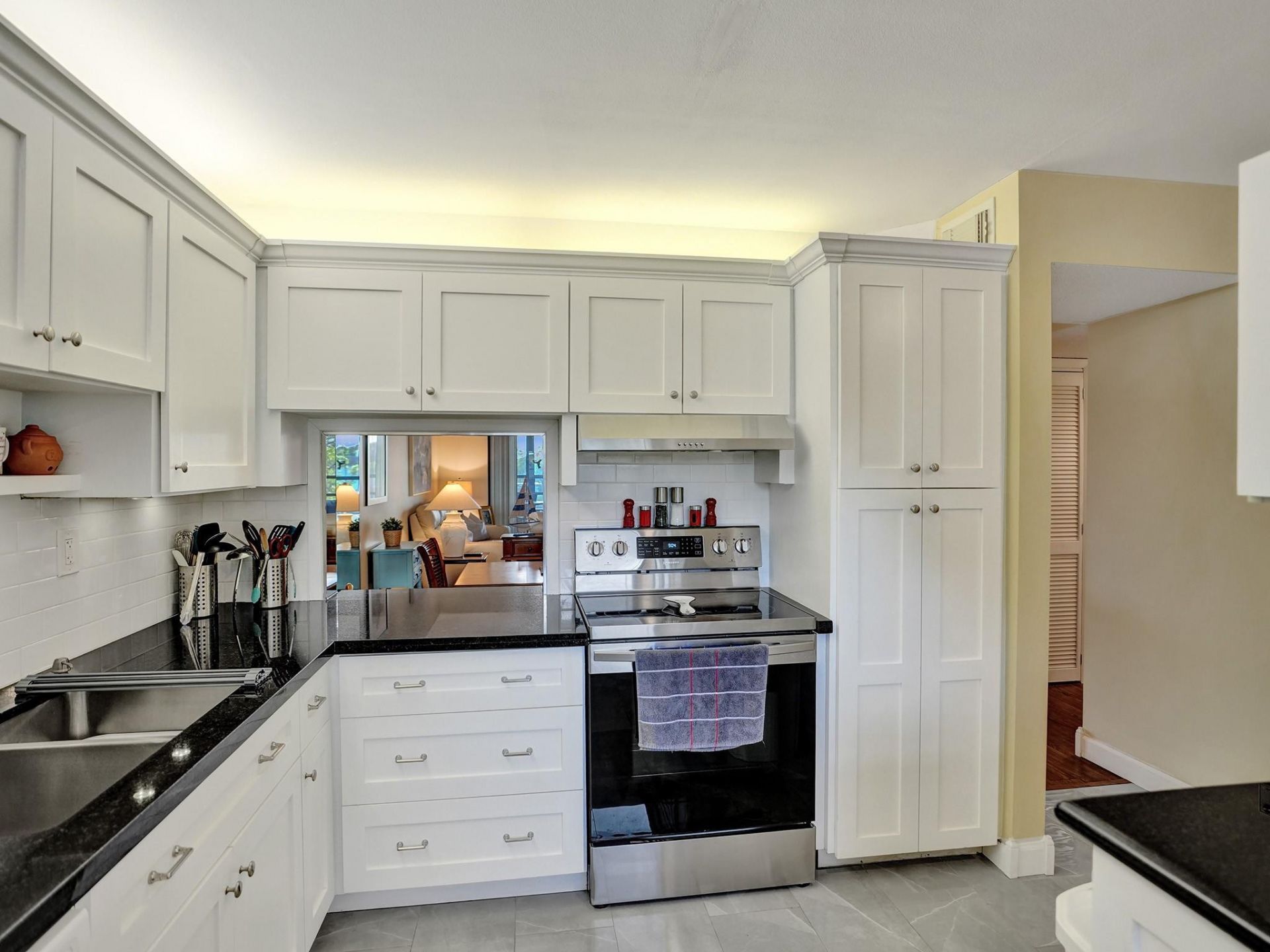 6080 N Sabal Palm Boulevard, Unit 305, Tamarac, FL 33319 Photo