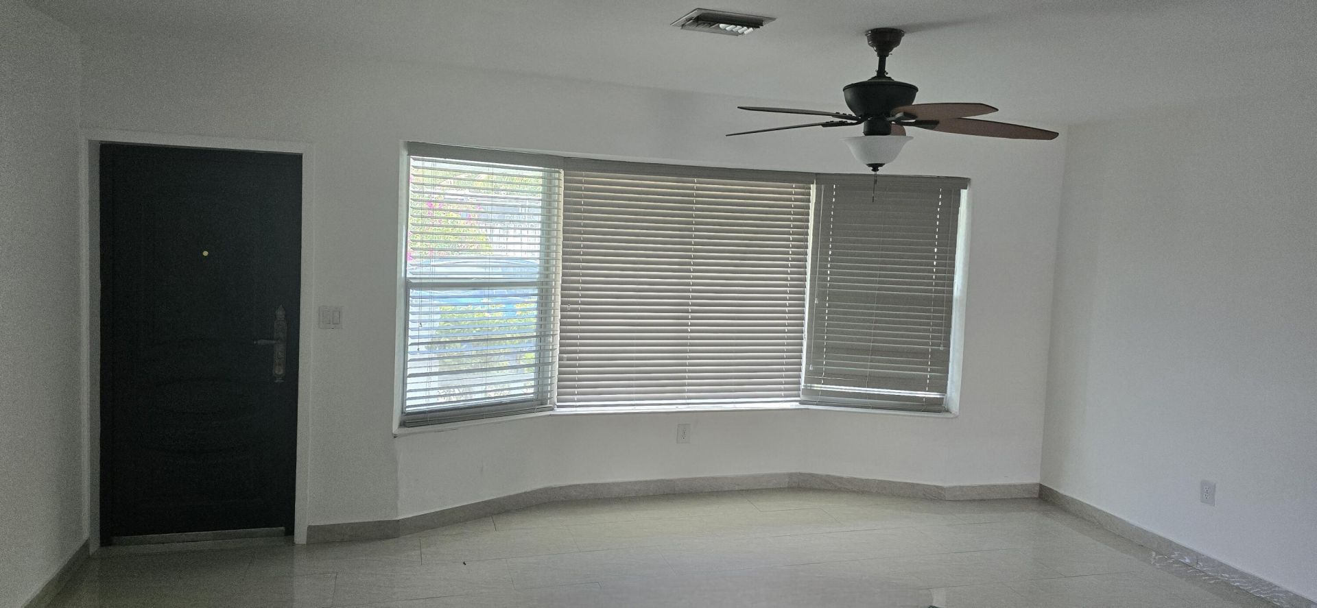 2021 Jamaica Drive, Miramar, FL 33023 Photo