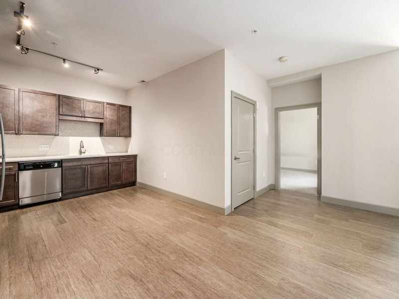 51 N High Street, Unit 607, Columbus, OH 43215 Photo 5