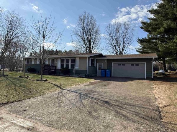 921 SCHABOW STREET, Gresham, WI 54128