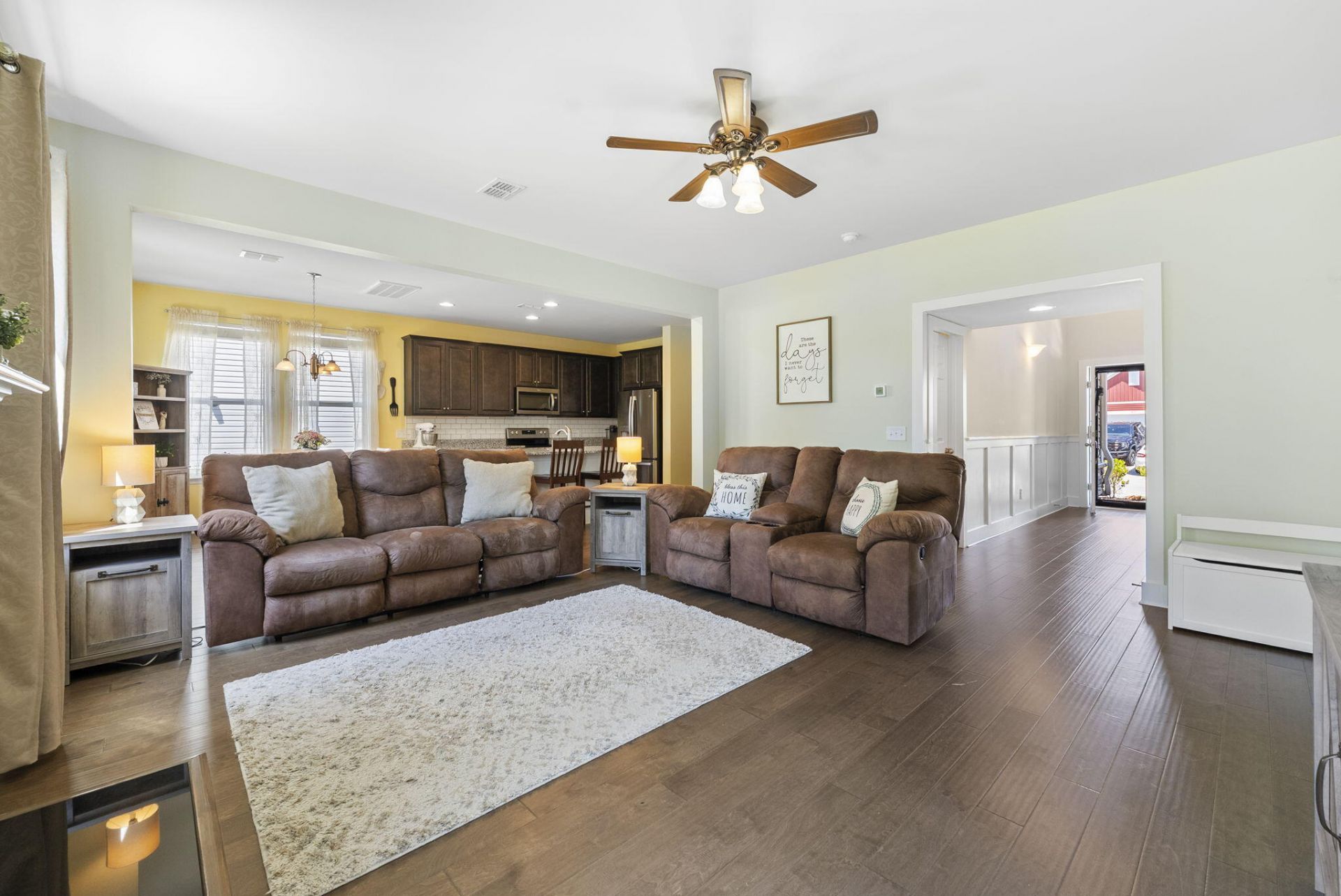 436 Northern Red Oak Drive Photo 6