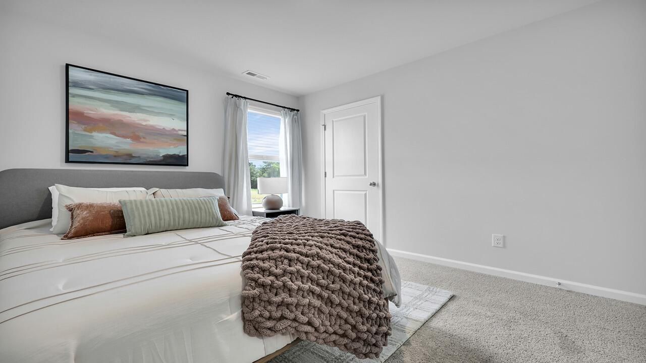 157 Cantley Way Photo 32