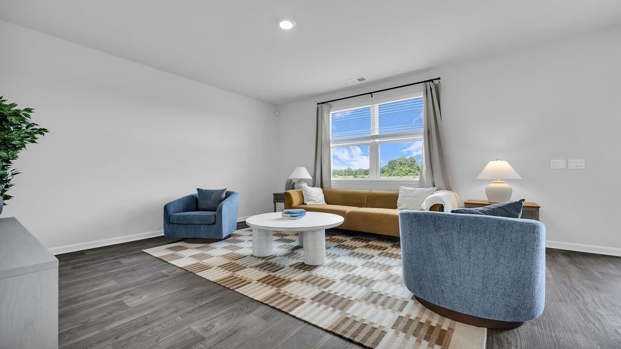 157 Cantley Way Photo 4