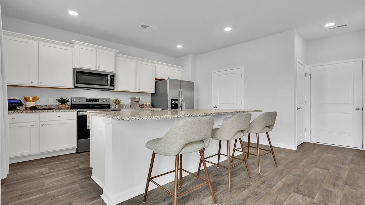 157 Cantley Way Photo 8