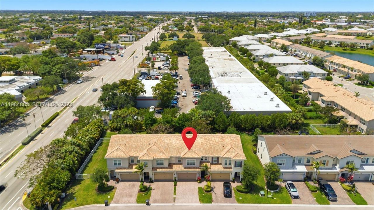 1628 Myrtle Oak Ter, Hollywood, FL 33021 Photo