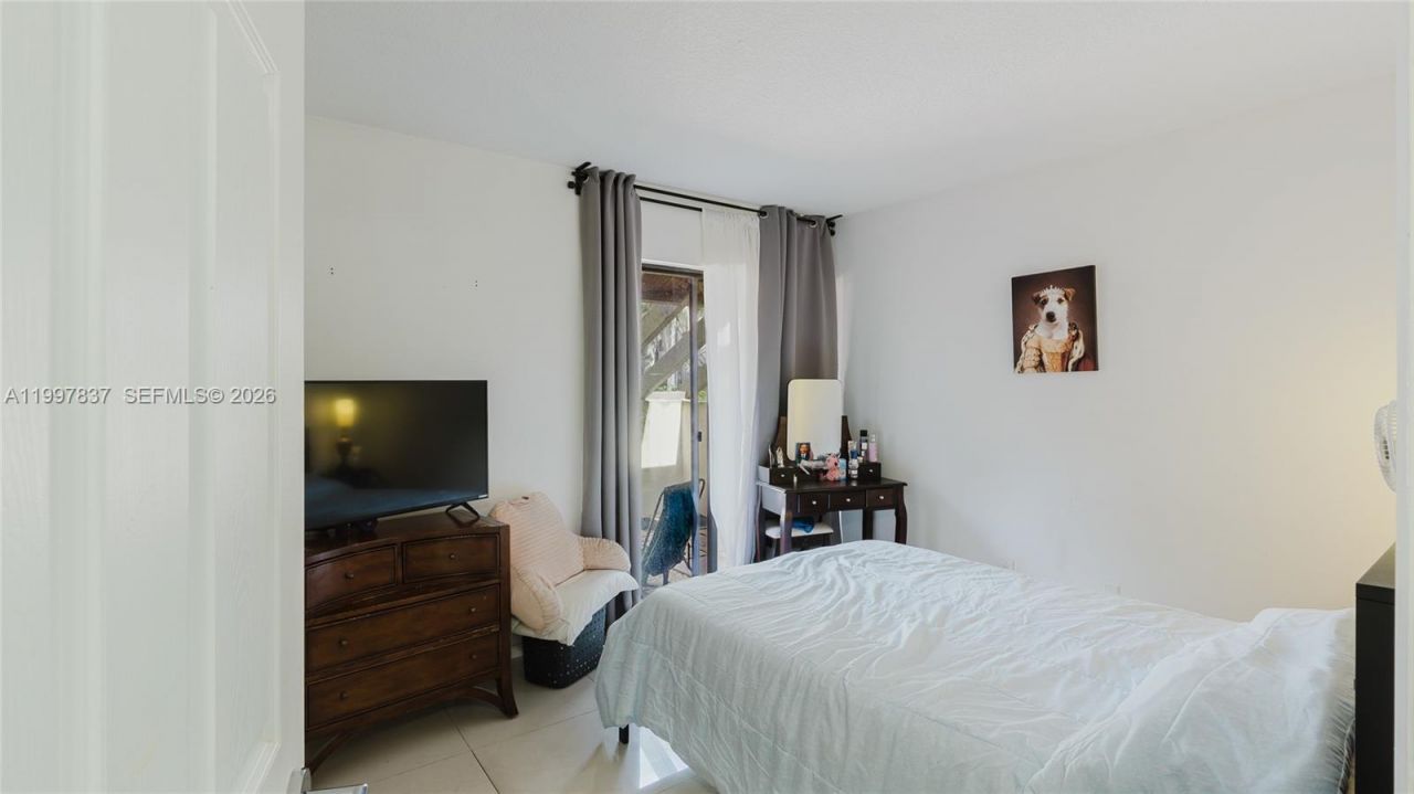 101 SW 96th Ter, Unit 101, Plantation, FL 33324 Photo