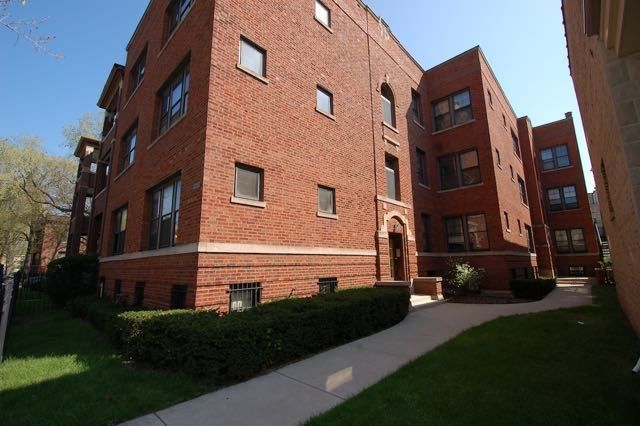 3759 N Lakewood Avenue, Unit 1R, Chicago, IL 60613 Main Photo
