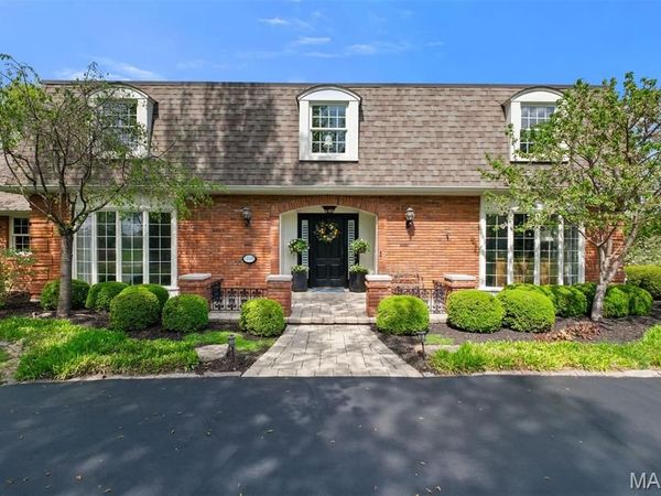 12225 Carberry Place , Town and Country, MO 63131