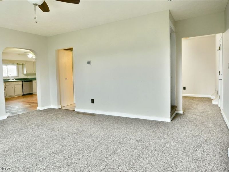 6979 Thompson Clark Road, Bristolville, OH 44402 Photo 19