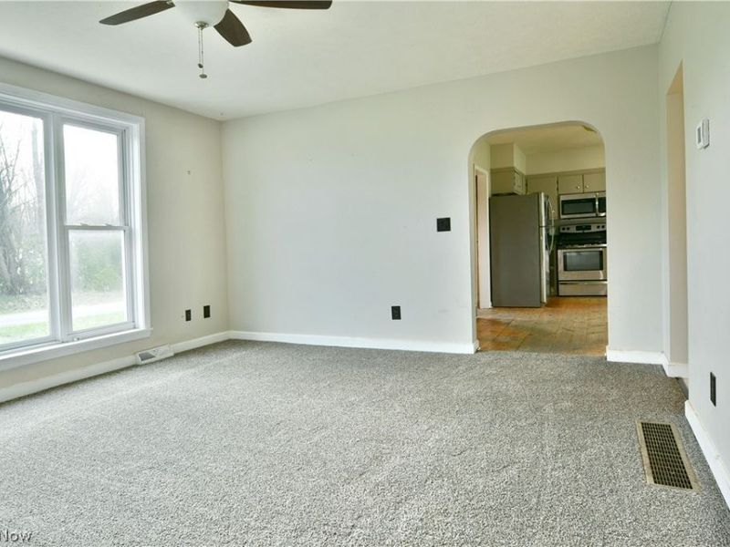 6979 Thompson Clark Road, Bristolville, OH 44402 Photo 20