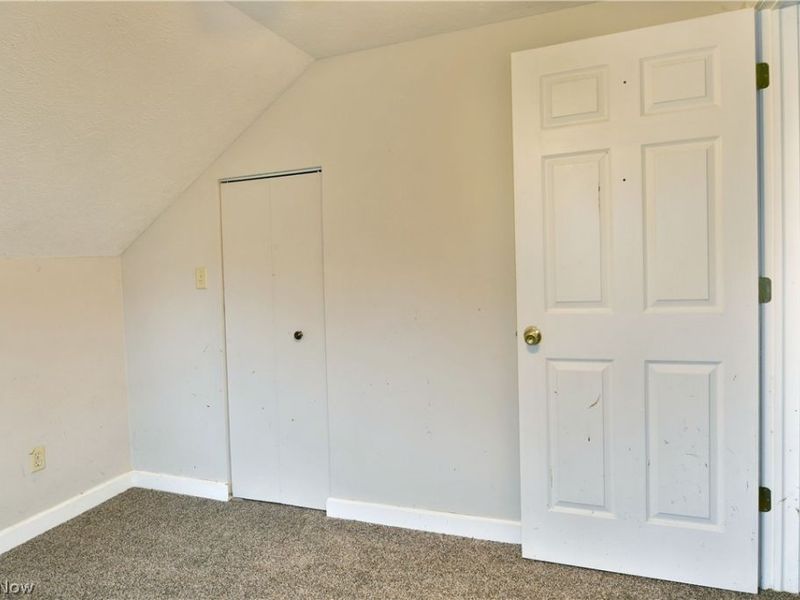 6979 Thompson Clark Road, Bristolville, OH 44402 Photo 37