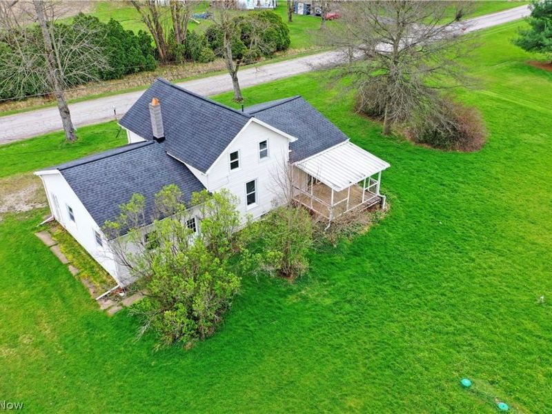 6979 Thompson Clark Road, Bristolville, OH 44402 Photo 4