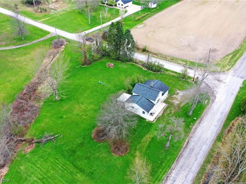 6979 Thompson Clark Road, Bristolville, OH 44402 Photo 45