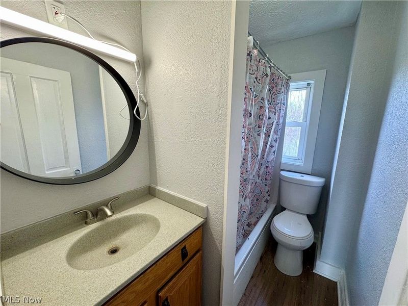 1217 Shriver Avenue NE, Canton, OH 44705 Photo 18