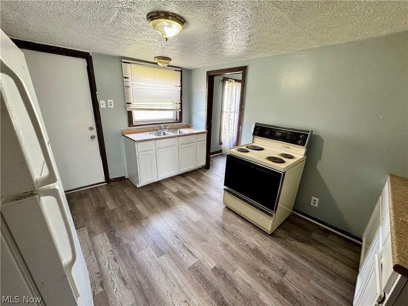 1217 Shriver Avenue NE, Canton, OH 44705 Photo 28