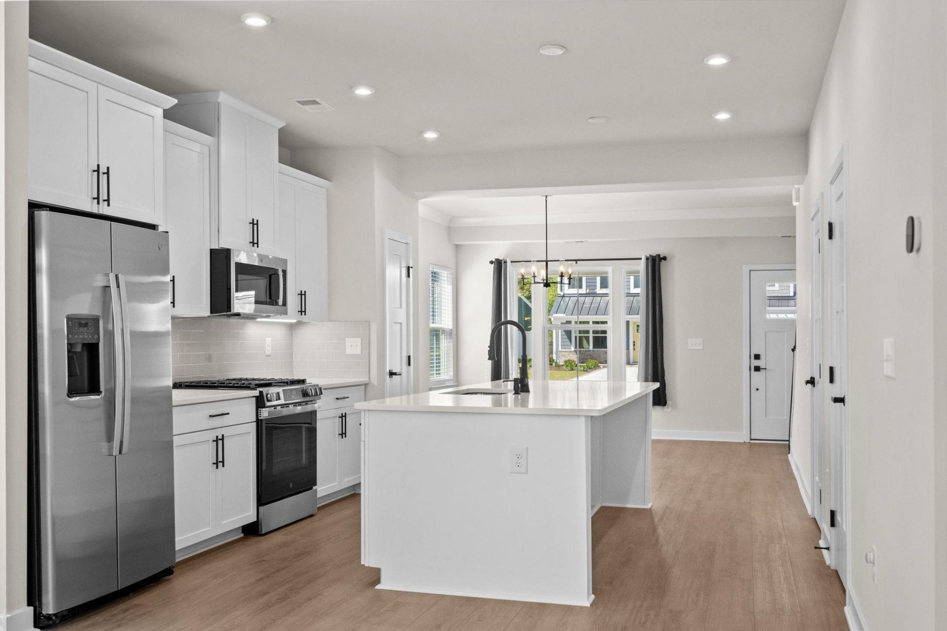 2600 Elowen Ln. Photo 15