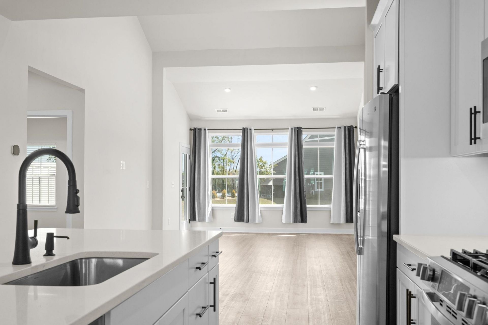 2600 Elowen Ln. Photo 23