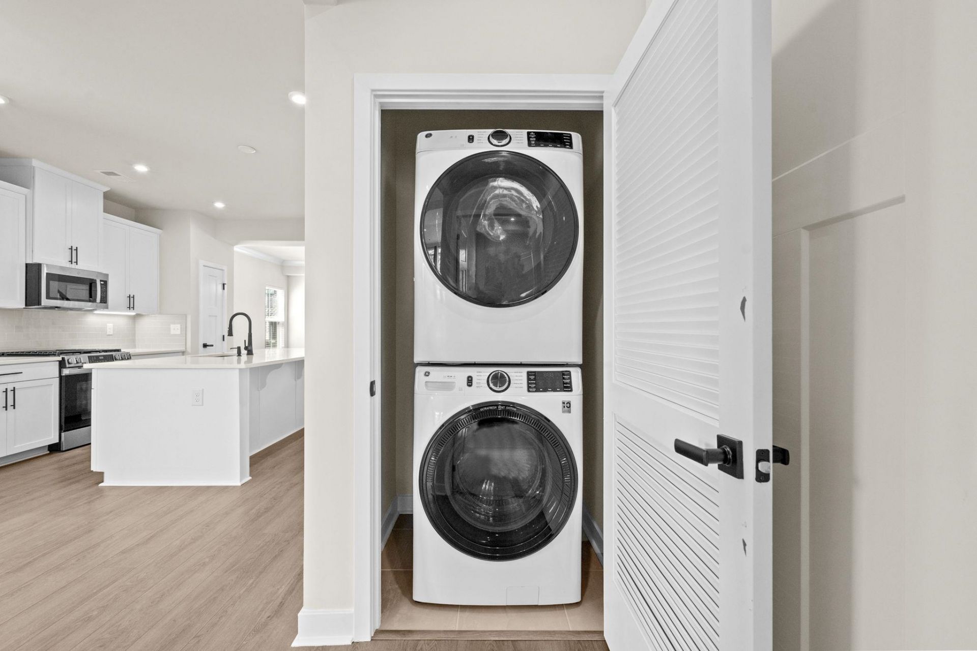 2600 Elowen Ln. Photo 45