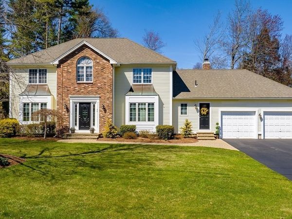 48 Blueberry Ridge, Westfield, MA 01085