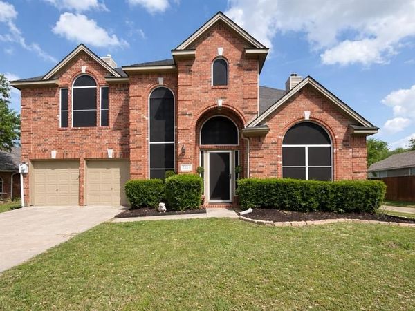 2223 Briary Trace Court, Lewisville, TX 75077