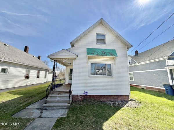 1207 Colton Street, Toledo, OH 43609
