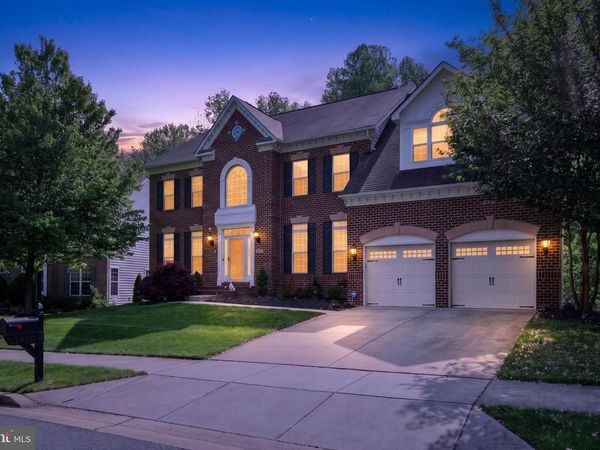 1910 LAKE FOREST DRIVE, UPPER MARLBORO, MD 20774