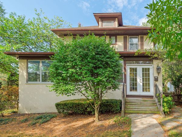 4 N Vine Street , Hinsdale, IL 60521