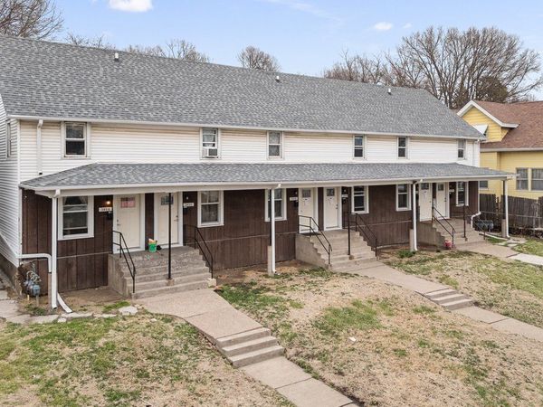 1604 W 9TH Street , Davenport, IA 52804