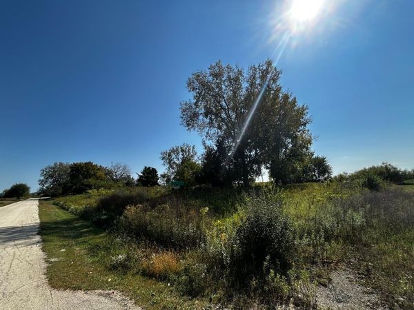 Vacant Helen Street , Garden Prairie, IL 61038