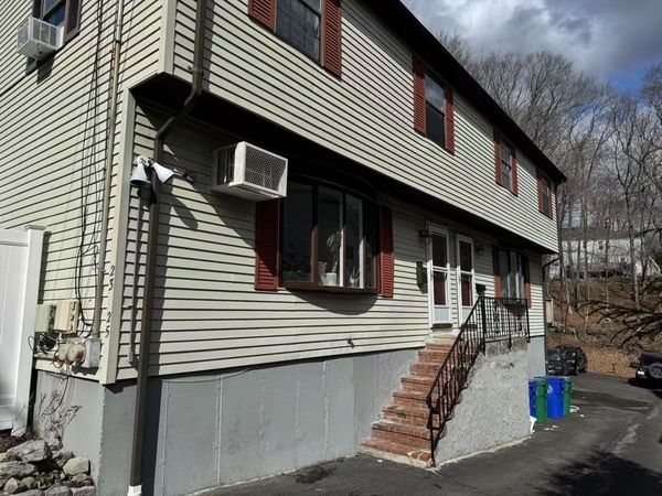 23 Thurston St, Unit 23, Newton, MA 02464