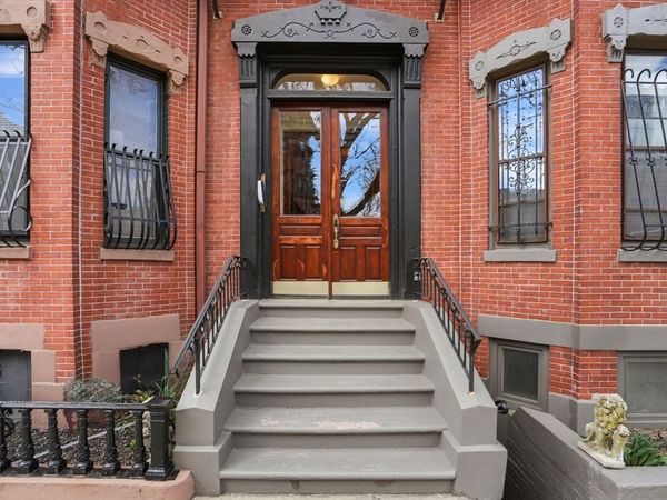 191 Warren Ave., Unit #3, Boston, MA 02116