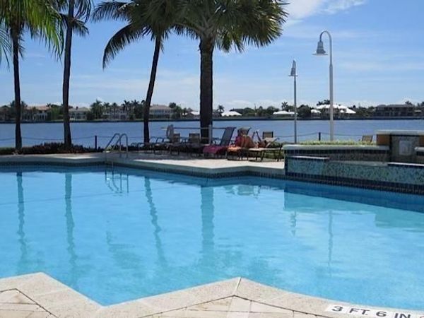 103 Yacht Club Way, Unit 101, Hypoluxo, FL 33462