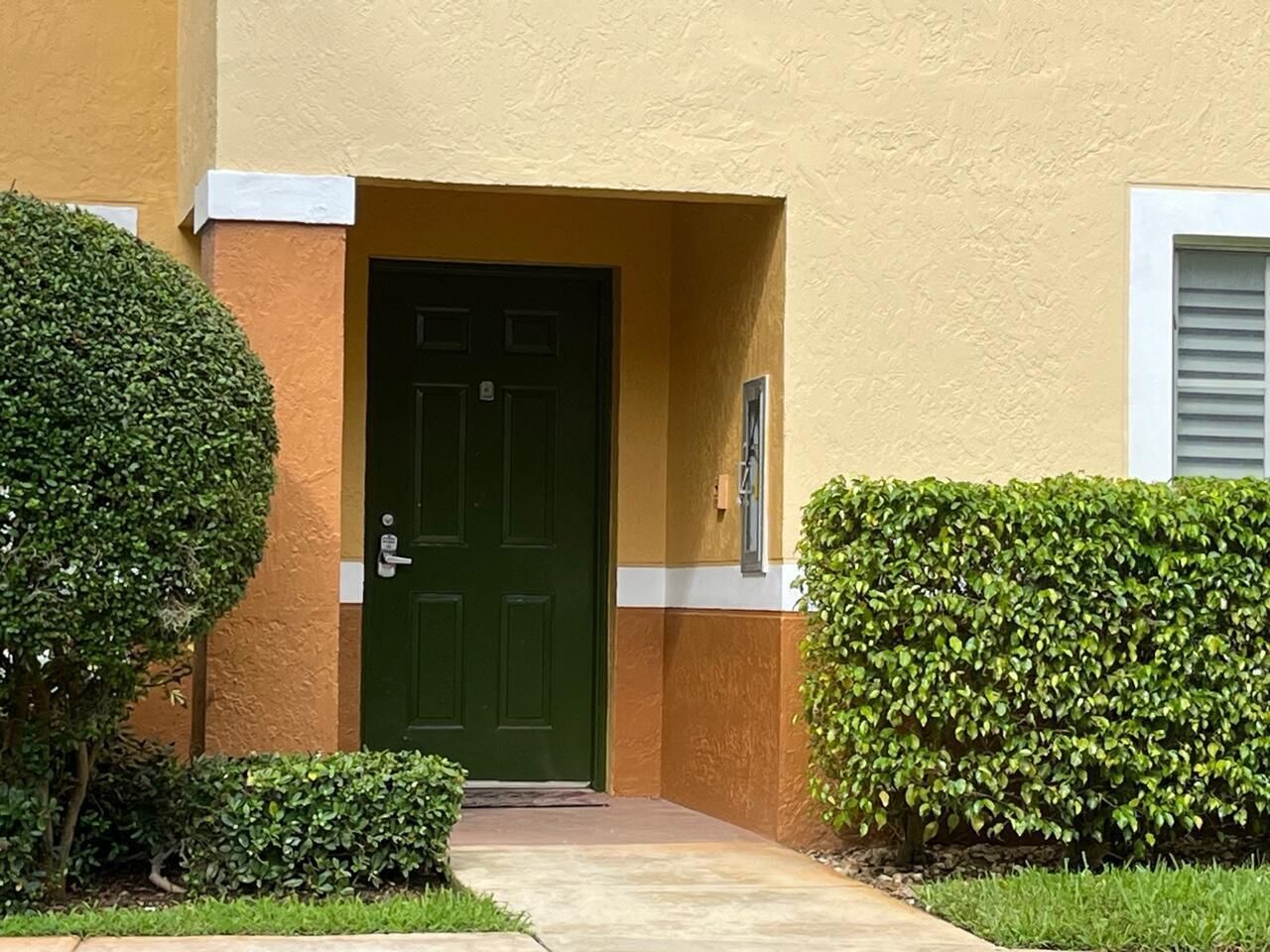 103 Yacht Club Way, Unit 101, Hypoluxo, FL 33462 Photo