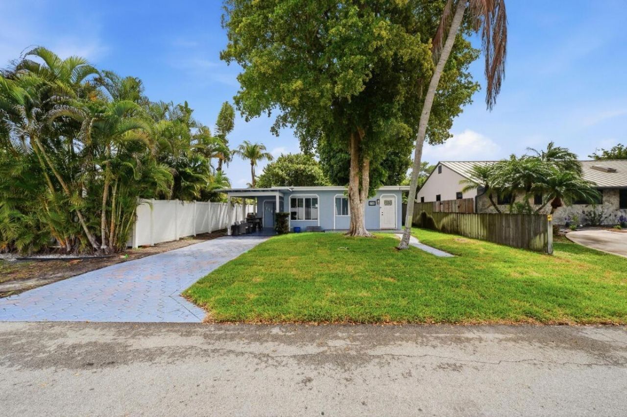 712 NE 10th Avenue, Pompano Beach, FL 33060 Photo