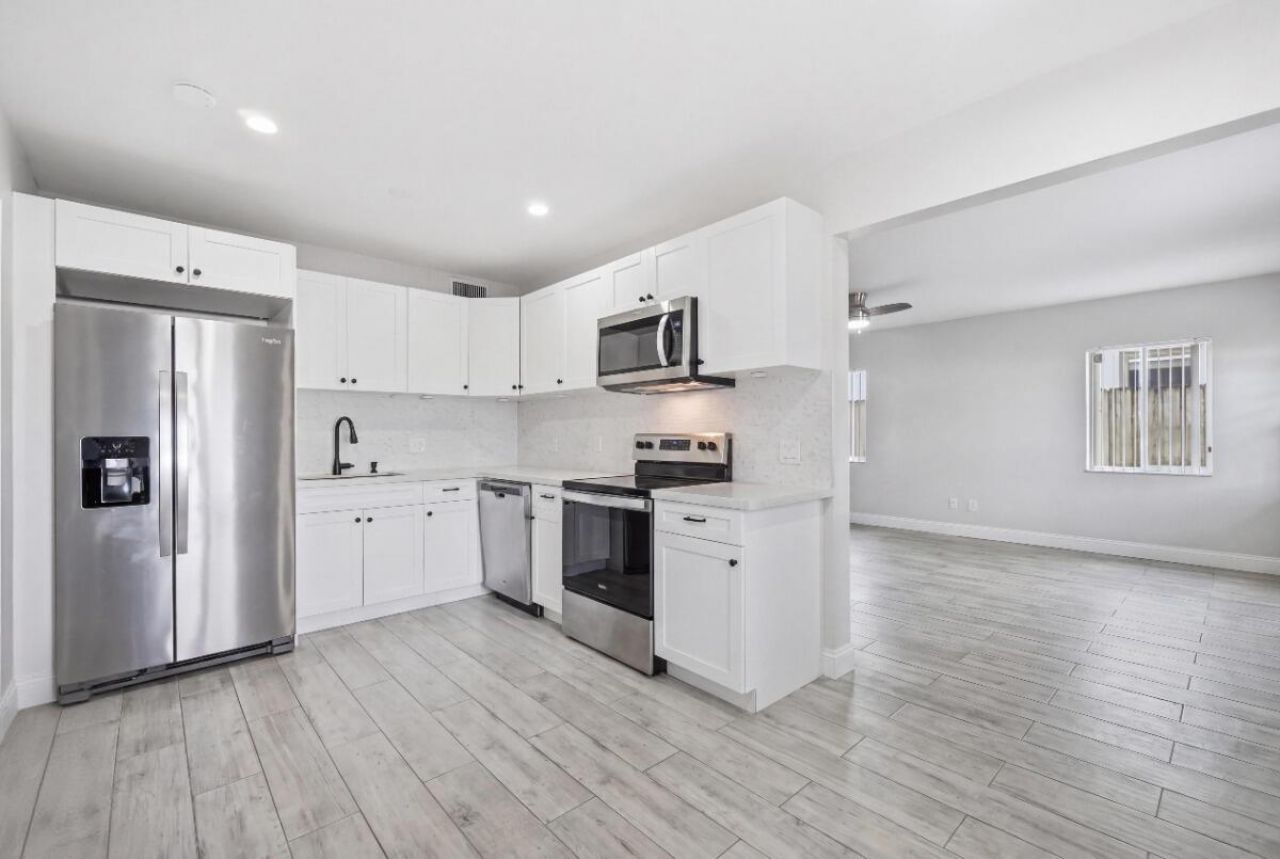 712 NE 10th Avenue, Pompano Beach, FL 33060 Photo