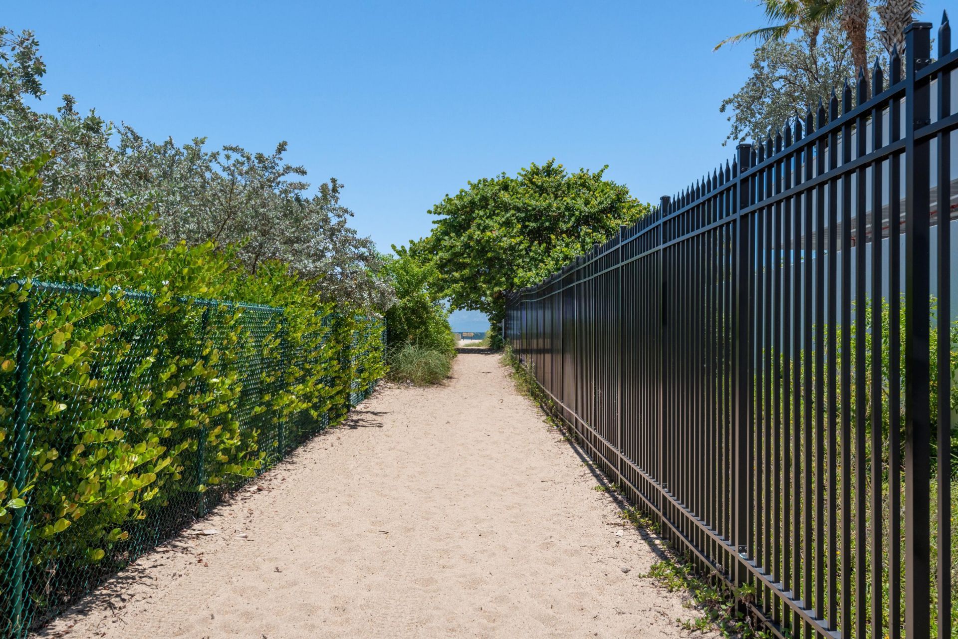 1900 S Ocean Drive, Unit 1504, Fort Lauderdale, FL 33316 Photo