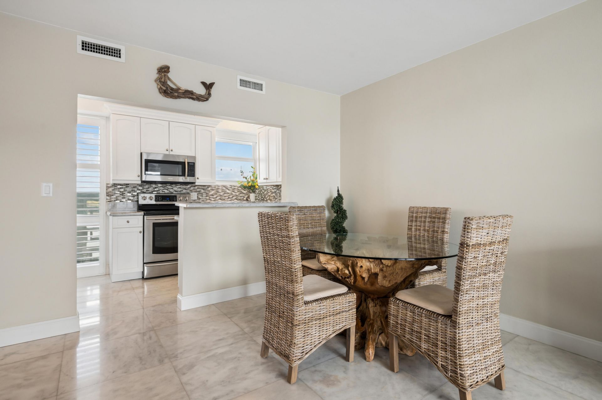 1900 S Ocean Drive, Unit 1504, Fort Lauderdale, FL 33316 Photo