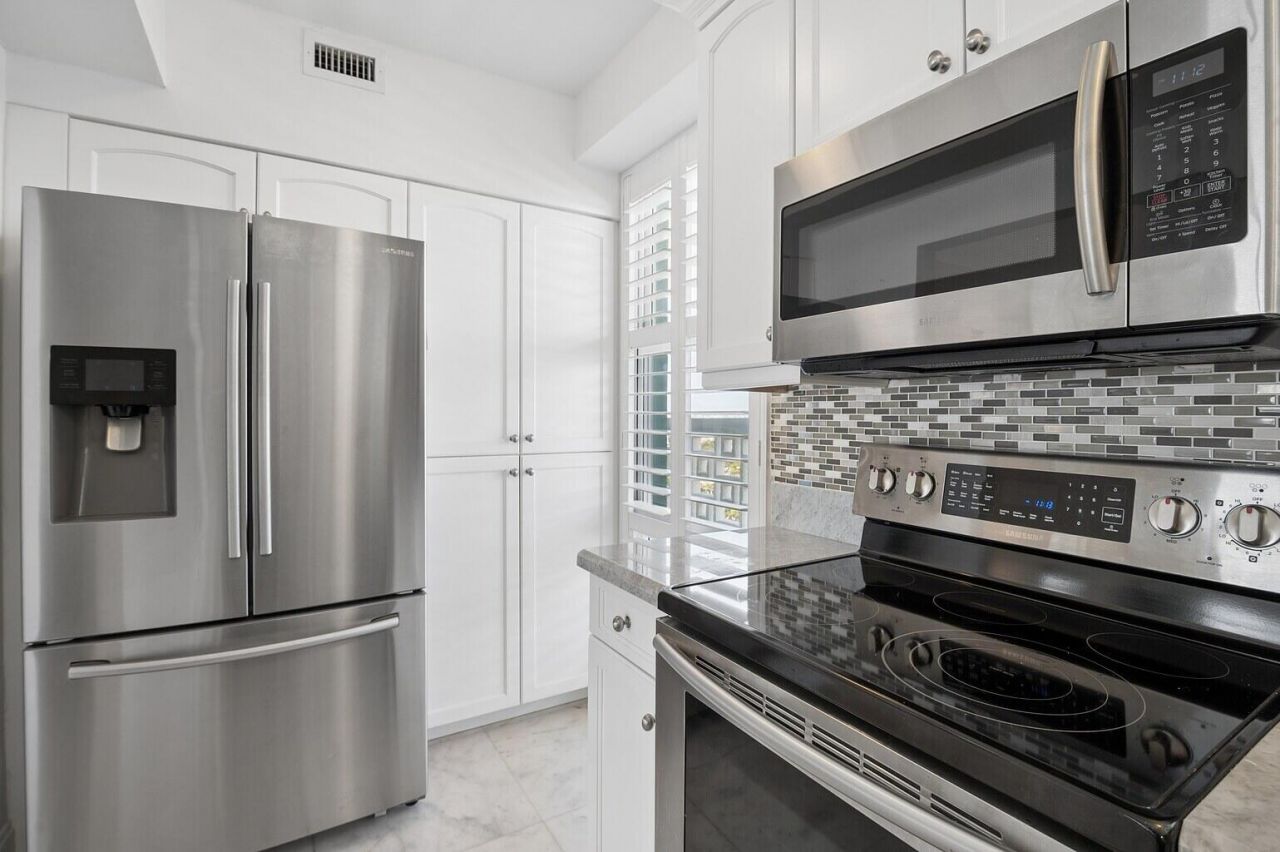 1900 S Ocean Drive, Unit 1504, Fort Lauderdale, FL 33316 Photo