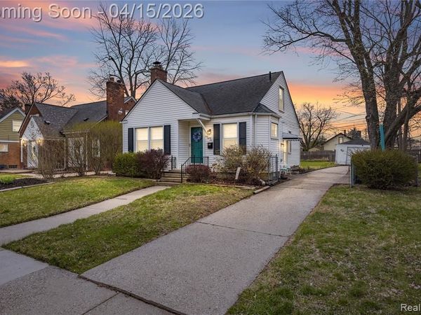 186 Jewell Street, Ferndale, MI 48220