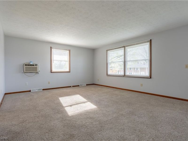 4709 4711 20th Street NW, Canton, OH 44708 Photo 3