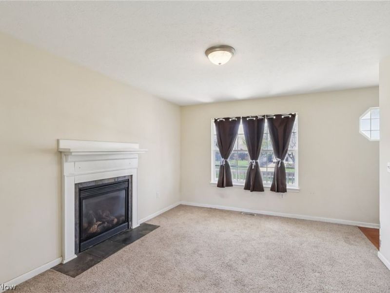 348 High Street, Berea, OH 44017 Photo 6